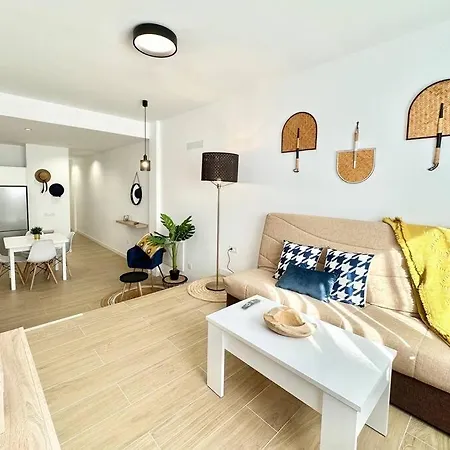 Apartmán La Gofio En El Centro De Corralejo, Dos Habitaciones, Dos Banos, Terraza Privada Y Wi-fi