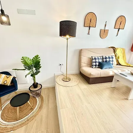 La Gofio En El Centro De Corralejo, Dos Habitaciones, Dos Baños, Terraza Privada Y Wi-fi Corralejo